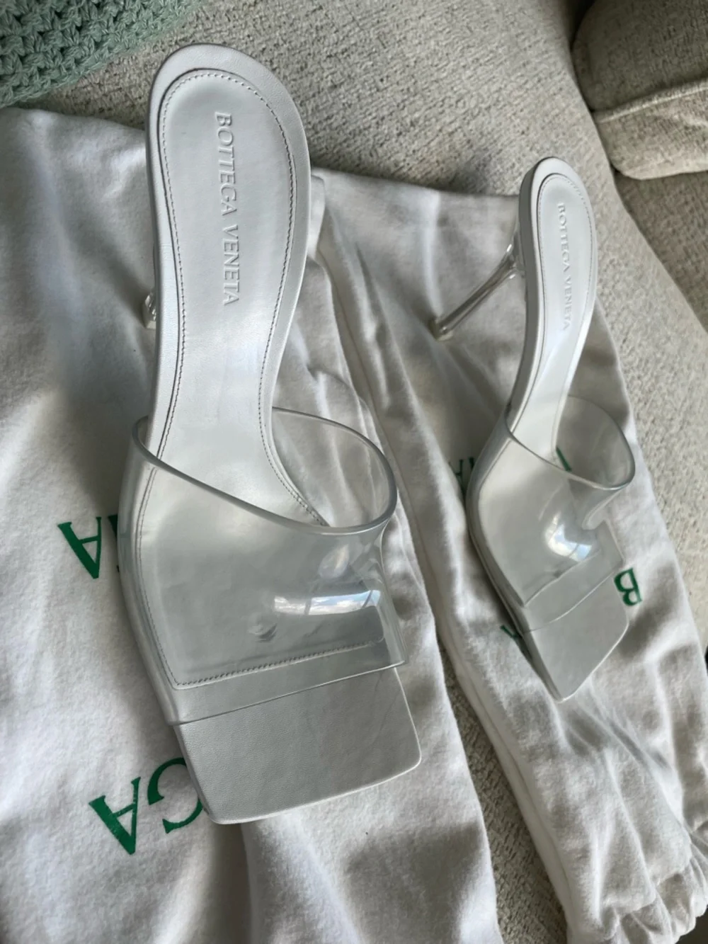 Bottega Veneta Clear Stretch Sandal - Picture 8 of 8